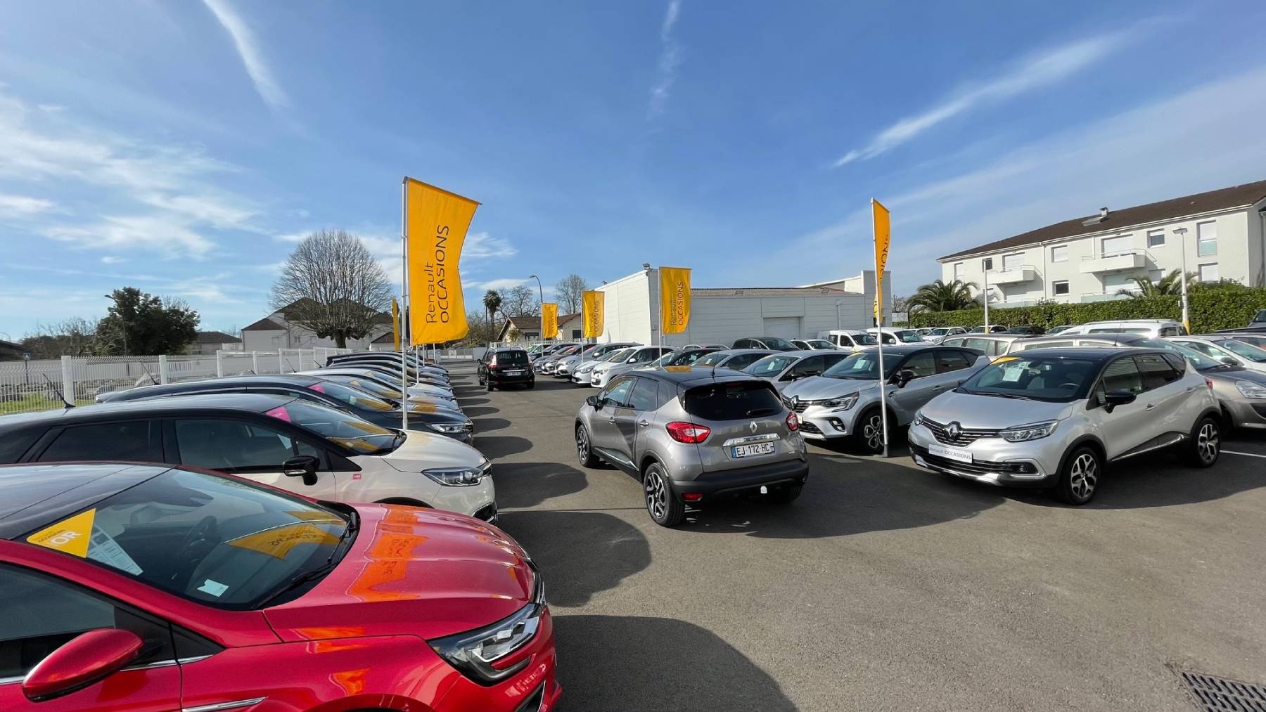 Vente véhicule d'occasion à Pau Garage Lasmazeres